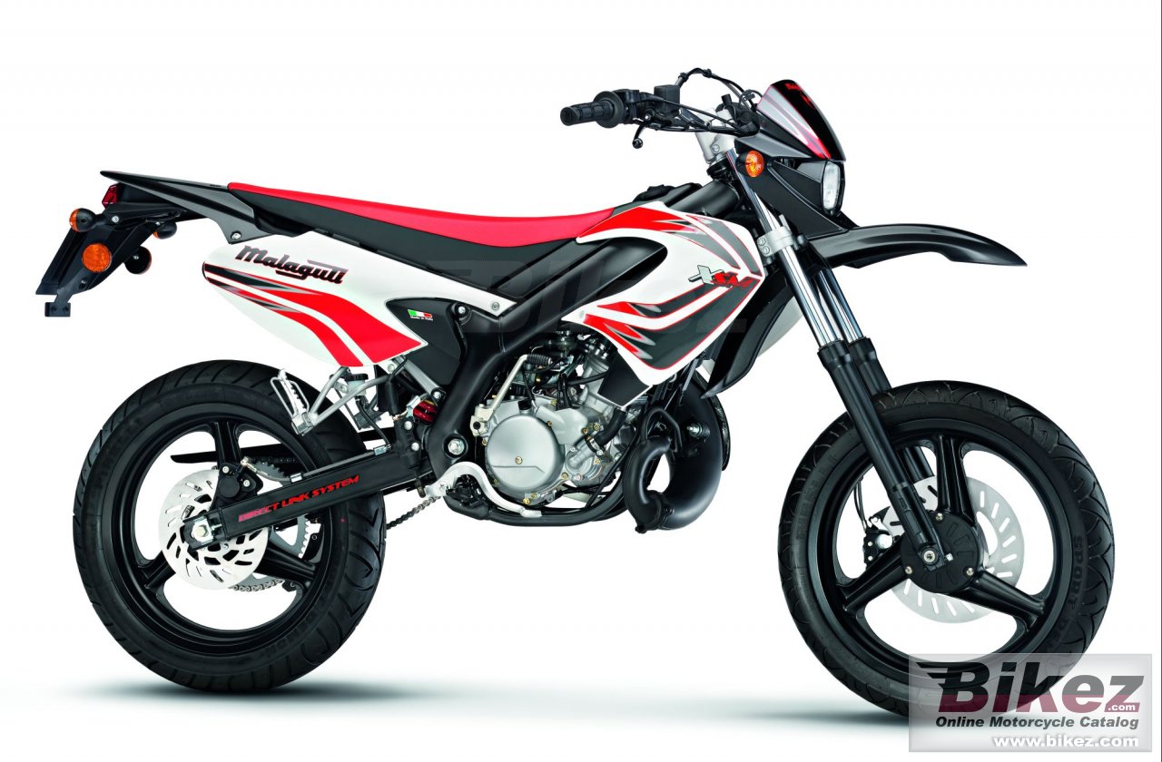 Big Malaguti xsm 50 supermotard picture and wallpaper from Bikez.com